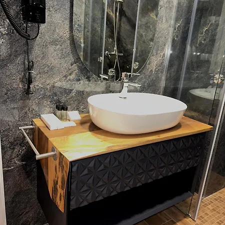 Class Apartment Tirana